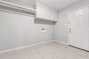1622 Elk River Rd, Houston, TX 77090 - Photo 13