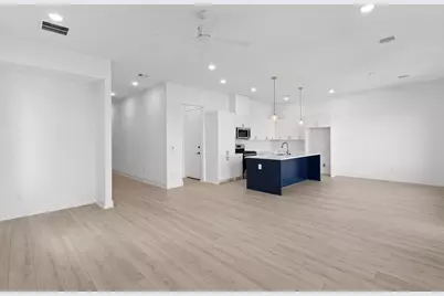 9605 Valeca Drive, Houston, TX 77075 - Photo 9