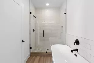 9605 Valeca Dr, Houston, TX 77075 - Photo 29