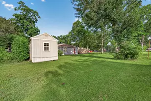 3514 Commerce St, Damon, TX 77430 - Photo 33