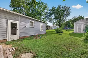 3514 Commerce St, Damon, TX 77430 - Photo 33