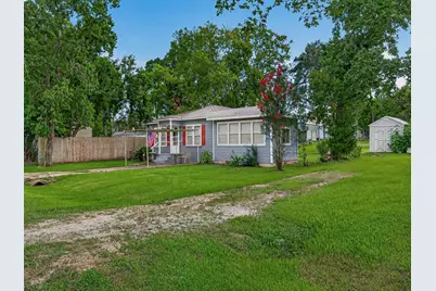 3514 Commerce Street, Damon, TX 77430 - Photo 5