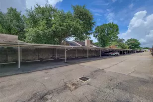 2601 Bellefontaine St, Houston, TX 77025 - Photo 27
