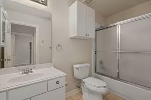 15802 Collinsville Dr, Tomball, TX 77377 - Photo 17