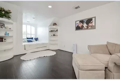 5360 McCulloch Circle, Houston, TX 77056 - Photo 35