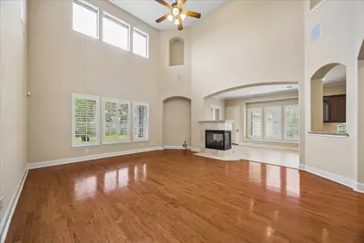 4506 Beacon View Court, Sugar Land, TX 77479 - Photo 11
