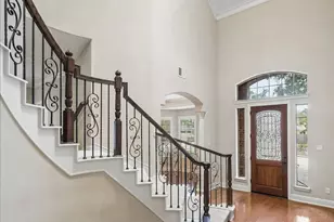 4506 Beacon View Ct, Sugar Land, TX 77479 - Photo 5