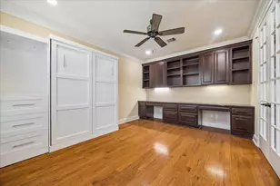 4506 Beacon View Ct, Sugar Land, TX 77479 - Photo 7