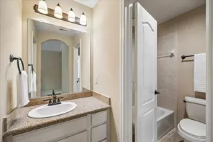 4506 Beacon View Ct, Sugar Land, TX 77479 - Photo 37