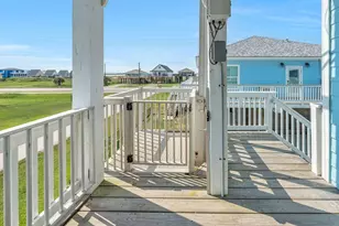 128 Mar Vista Ct, Surfside Beach, TX 77541 - Photo 9
