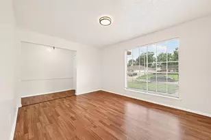 10431 Towne Oak Ln, Sugar Land, TX 77498 - Photo 17