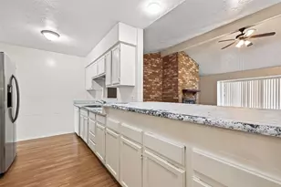 10431 Towne Oak Ln, Sugar Land, TX 77498 - Photo 15