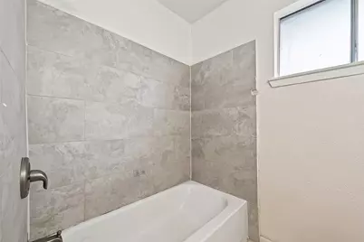 10431 Towne Oak Lane, Sugar Land, TX 77498 - Photo 19