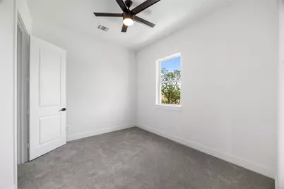 947 Green Meadow Street #D, Houston, TX 77091 - Photo 15