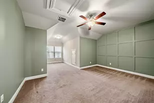 2627 Shady Woods Ln, Houston, TX 77008 - Photo 25