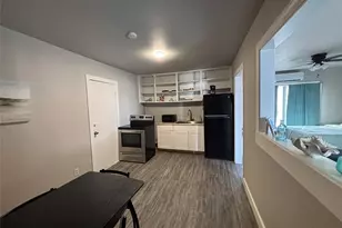 1301 N Ocean Dr, Port Lavaca, TX 77979 - Photo 7