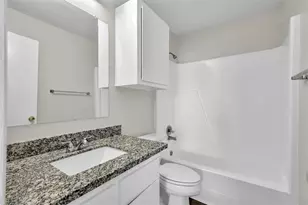 900 Holly Dr, Conroe, TX 77301 - Photo 5