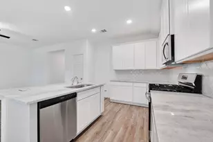 3314 Rolling River Dr, Baytown, TX 77521 - Photo 13