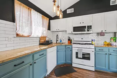 10011 Sand Pass Lane, Houston, TX 77064 - Photo 7