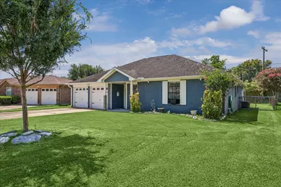 1213 E Brown Lane, Deer Park, TX 77536 - Photo 1
