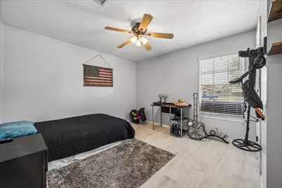 1213 E Brown Lane, Deer Park, TX 77536 - Photo 19