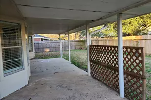 2107 Tower Bridge Rd, Pearland, TX 77581 - Photo 13