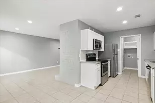 8540 Glen Meadow Ln, Beaumont, TX 77706 - Photo 3