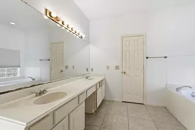 12727 Magnolia Leaf Street, Houston, TX 77065 - Photo 19