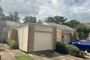 1856 Veranda Dr, West Columbia, TX 77486 - Photo 1