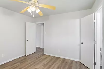 5242 Grace Point Lane, Houston, TX 77048 - Photo 23