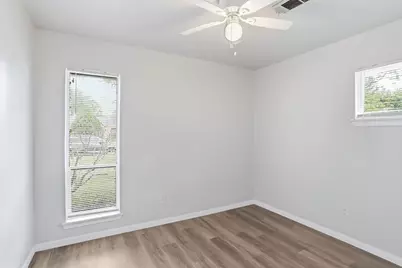 5242 Grace Point Lane, Houston, TX 77048 - Photo 27