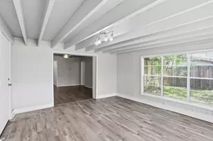 5242 Grace Point Ln, Houston, TX 77048 - Photo 13