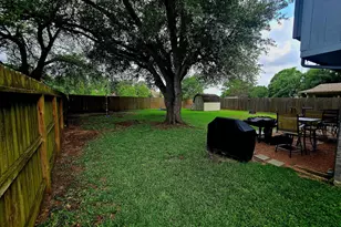 14244 Oak Chase Dr, Houston, TX 77062 - Photo 27