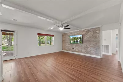 5522 Chantilly Lane, Houston, TX 77092 - Photo 13