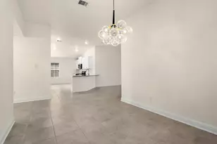 13221 Lago Acero Ln, Texas City, TX 77568 - Photo 9