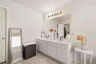 5511 Gable Meadows Dr, Sugar Land, TX 77479 - Photo 13