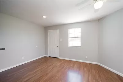 7318 Dahlia Street, Houston, TX 77012 - Photo 27