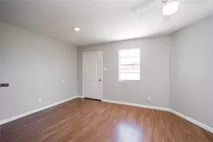 7318 Dahlia St, Houston, TX 77012 - Photo 27