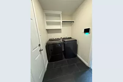 4747 Clover Street, Houston, TX 77033 - Photo 7