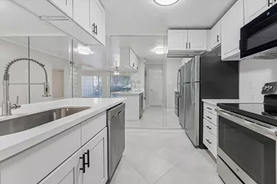 2609 Marilee Lane #1, Houston, TX 77057 - Photo 5