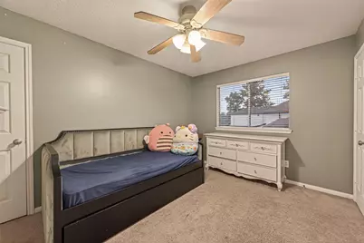 2313 Champion Drive, Pearland, TX 77581 - Photo 27