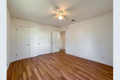 6011 Belmark Street, Houston, TX 77033 - Photo 13