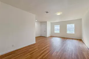 6011 Belmark St, Houston, TX 77033 - Photo 3