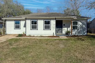 6011 Belmark St, Houston, TX 77033 - Photo 27