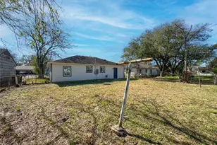 6011 Belmark St, Houston, TX 77033 - Photo 23
