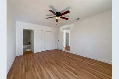 6011 Belmark Street, Houston, TX 77033 - Photo 15