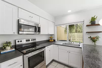 2429 W Settlers Way, The Woodlands, TX 77380 - Photo 11