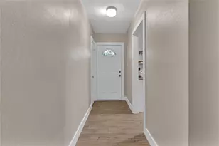 20490 Lazy Creek Dr, New Caney, TX 77357 - Photo 5