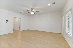 11927 Pondwood Dr, Cypress, TX 77429 - Photo 5