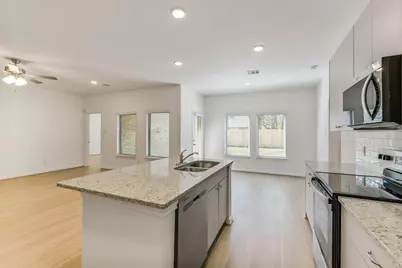 11927 Pondwood Drive, Cypress, TX 77429 - Photo 9